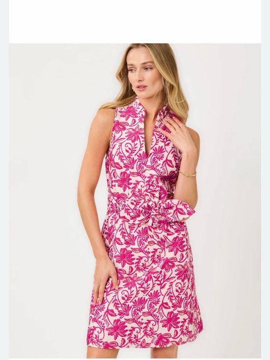 Lilly Pulitzer Dresses & Skirts - Lilly Pulitzer Pink Floral Sleeveless Shift Dress
